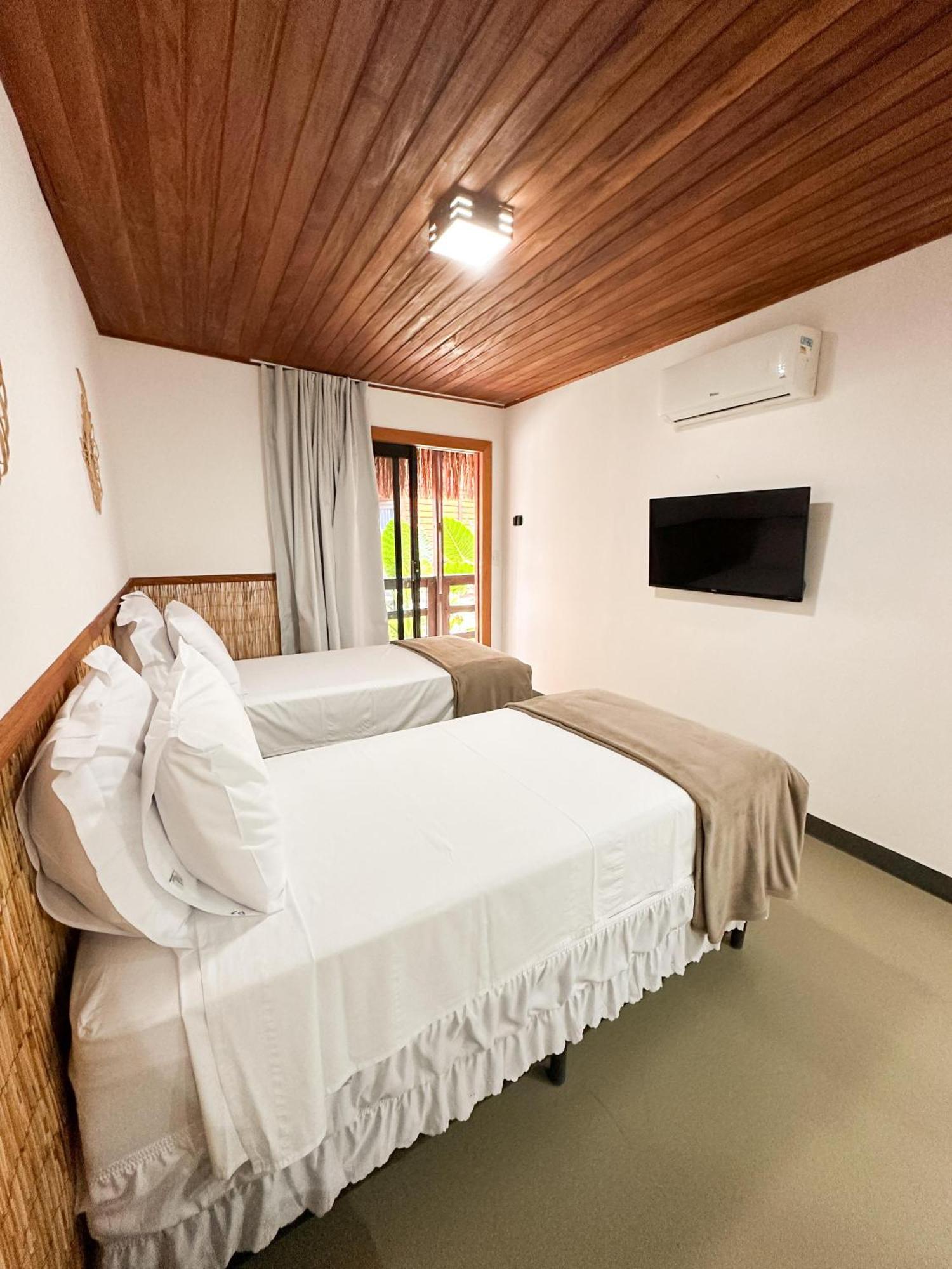 Parador 7 Bangalo, Praia Do Parracho, 1,0 Km Da Rua Mucuge Porto Seguro Bagian luar foto